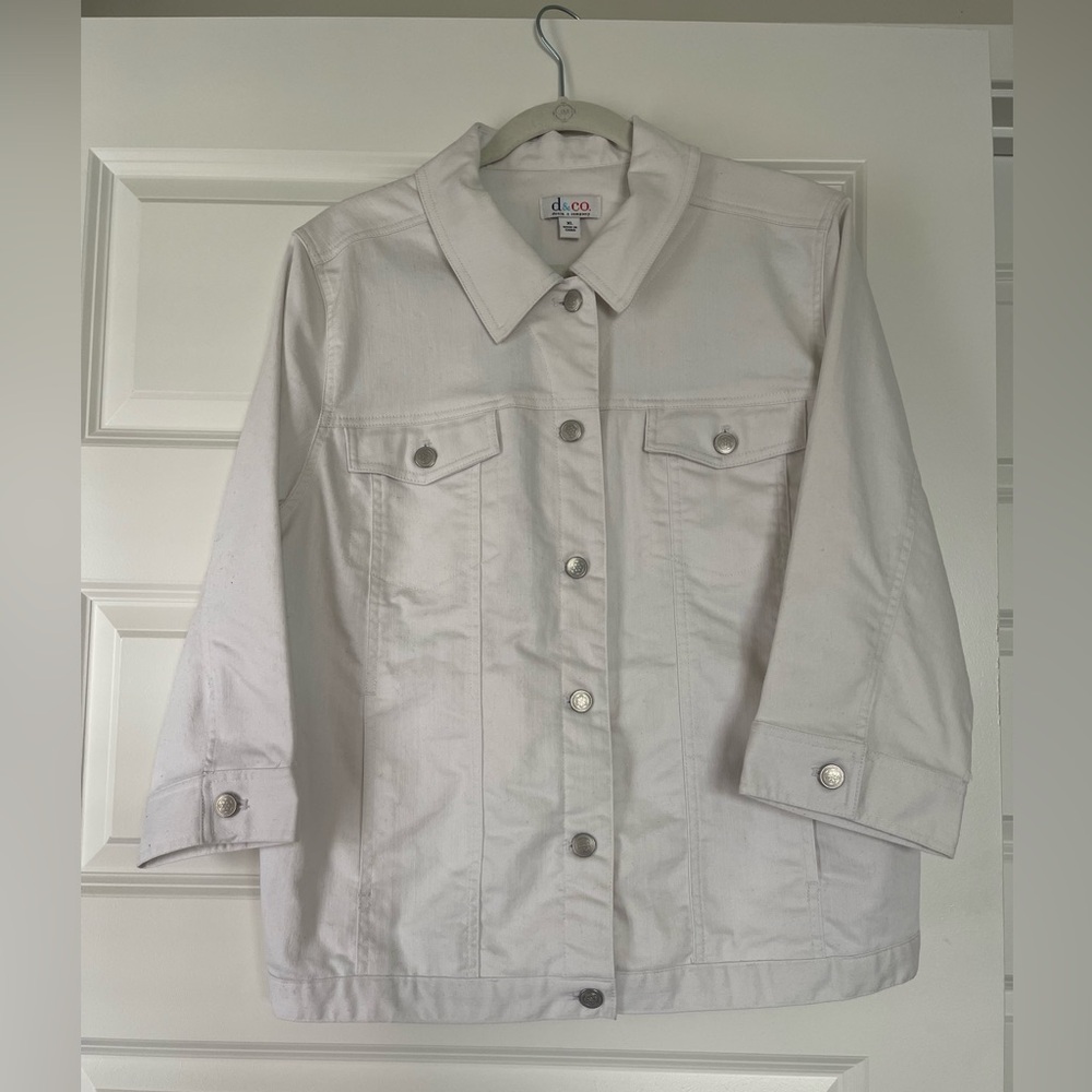 Denim & Co. XL 3/4 sleeve white denim jacket. New without tags.